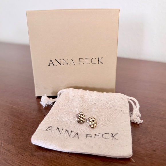ANNA BECK | Hammered Teardrop Stud Earrings in 18K Gold Plate over Sterling - Picture 4 of 9
